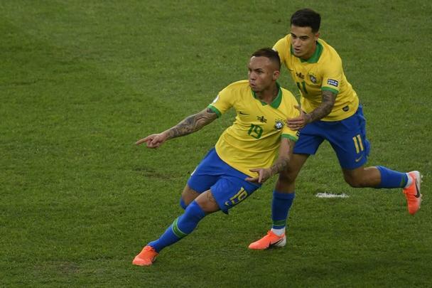 Fotos da decisão da Copa América entre Brasil e Peru, no Maracanã