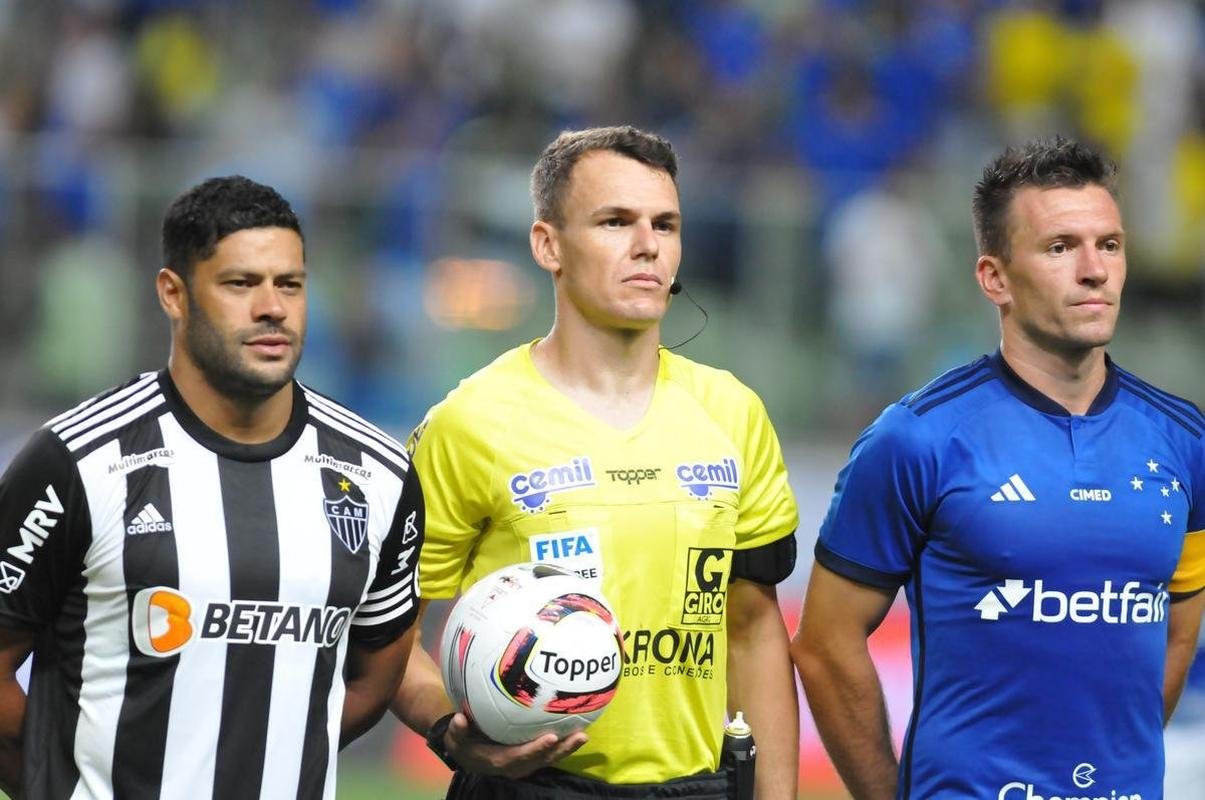 Cruzeiro x Atltico: fotos do clssico no estdio Independncia, em Belo Horizonte, pela quinta rodada do Campeonato Mineiro