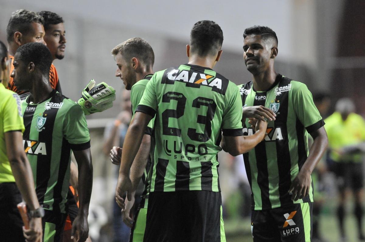 Amrica e Patrocinense se enfrentaram, no Independncia, pela primeira rodada do Campeonato Mineiro
