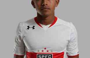 O Botafogo-SP anunciou a contratao do atacante Murilo Oliveira, que estava no Fernandpolis