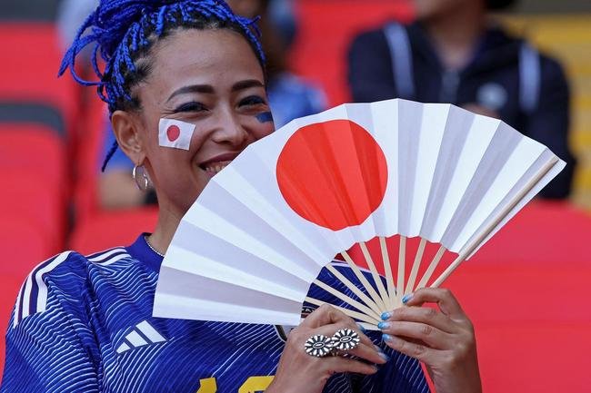 Japoneses esbanjaram criatividade na partida Japo x Costa Rica, no Catar
