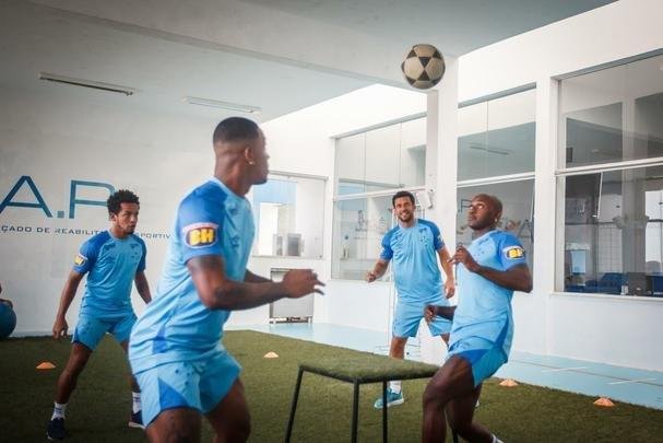 Veja imagens do primeiro dia de trabalho do Cruzeiro no ano de 2019