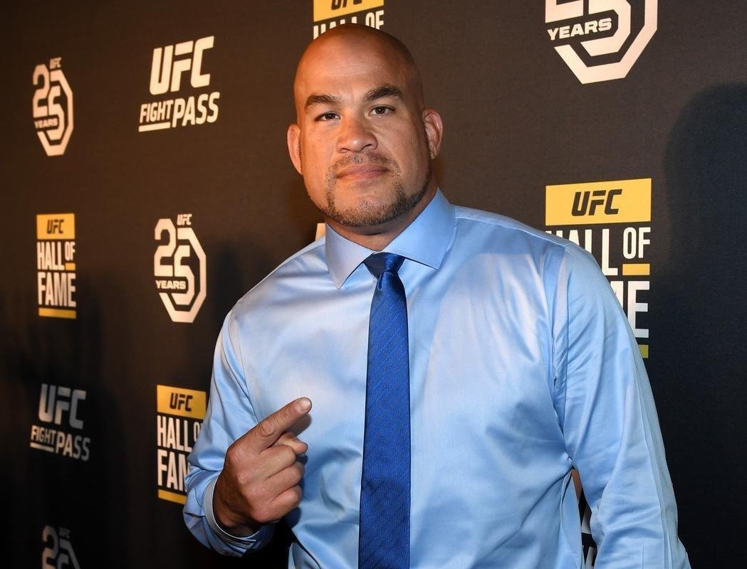 Ex-campeo meio-pesado e membro do Hall da Fama do UFC, Tito Ortiz 