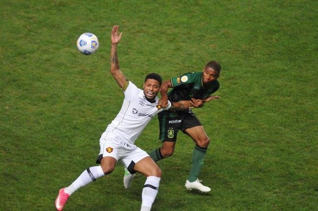 Amrica e Sport se enfrentaram nesta segunda-feira (19), no Independncia, em Belo Horizonte, em partida vlida pela 12 rodada do Brasileiro