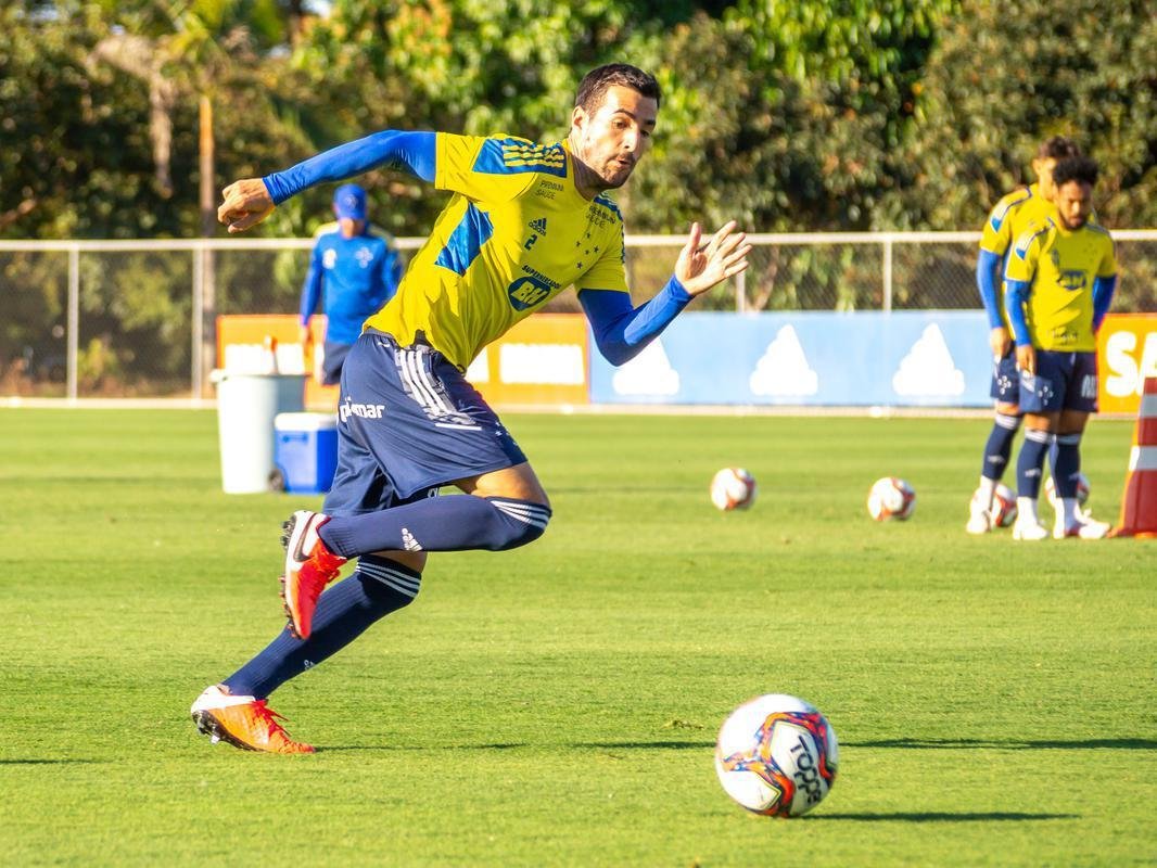 Fotos do treino do Cruzeiro desta sexta-feira, 3 de setembro, na Toca da Raposa II