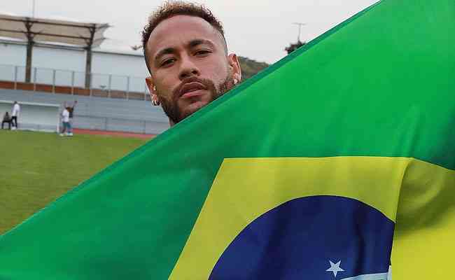 Apoiadores de Lula provocam Neymar: 'Vai ter que declarar'