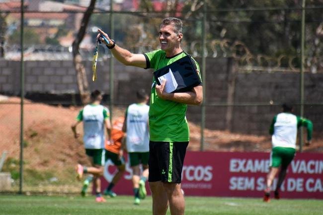 Fotos do treino do Amrica nesta quarta-feira (29/9), no CT Lanna Drumond, visando ao jogo contra o Cuiab no sbado, s 17h, na Arena Pantanal, em Cuiab.