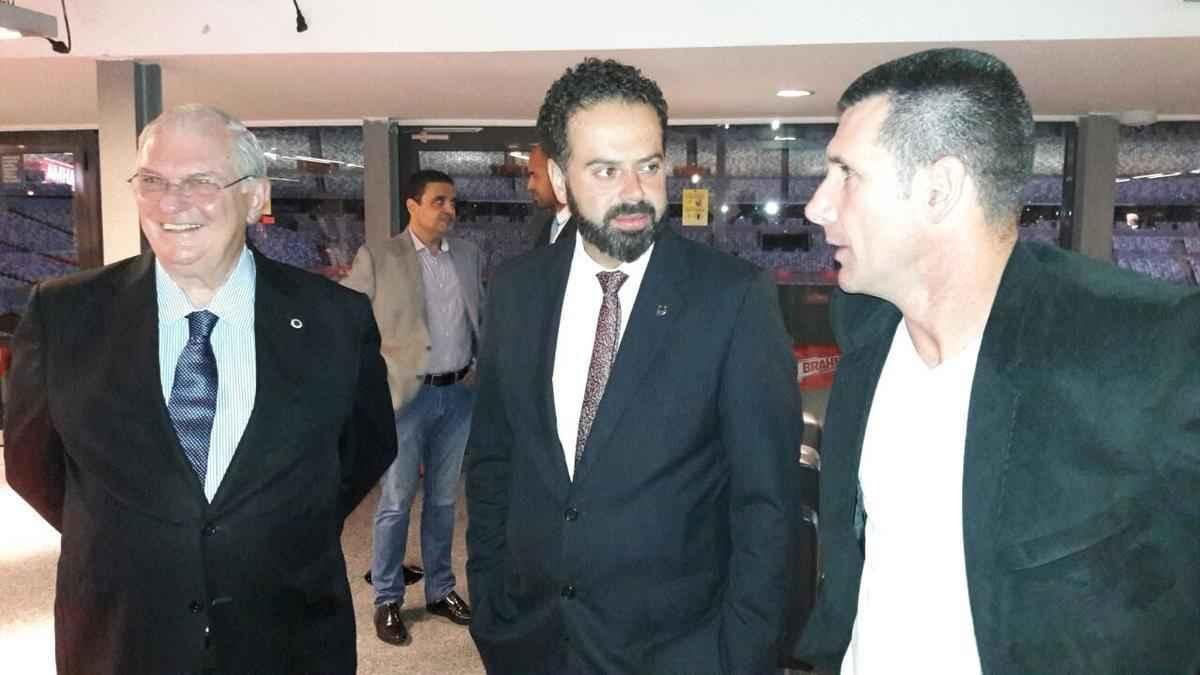 Personalidades na cerimnia do 16 Trofu Tel Santana. Gilvan, presidente do Cruzeiro, Daniel Nepomuceno, presidente do Atltico, e Nivaldo, ex-goleiro e hoje gerente de futebol da Chapecoense