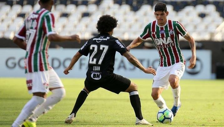 Tcnico Levir Culpi fez sua reestreia no comando do Atltico contra o Fluminense neste domingo, no Estdio Nilton Santos