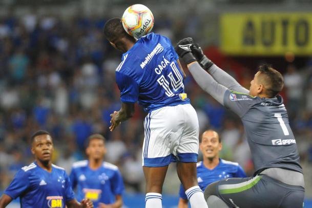 Fotos do duelo entre Cruzeiro e Boa Esporte, no Mineiro, pela primeira rodada do Mineiro