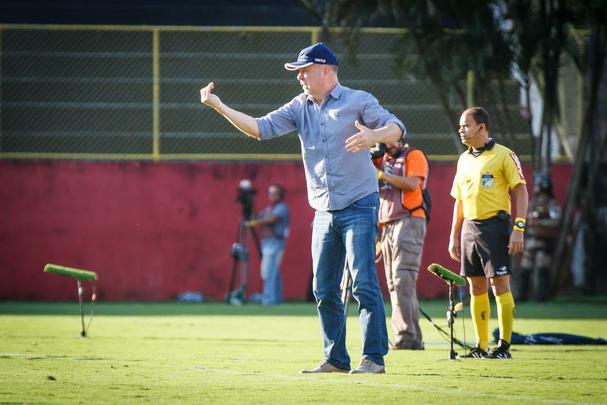 Cruzeiro empatou com Vitória no Barradão, em Salvador, por 1 a 1, pela 17ª rodada do Brasileiro