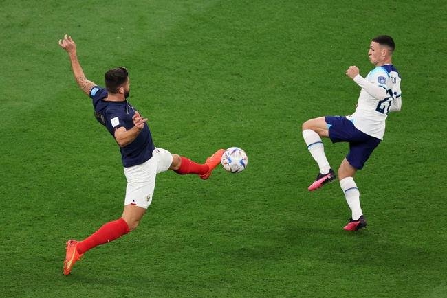 Fotos do duelo entre Inglaterra e Frana, pelas quartas de final da Copa do Mundo, no estdio Al Bayt, em Al Khor