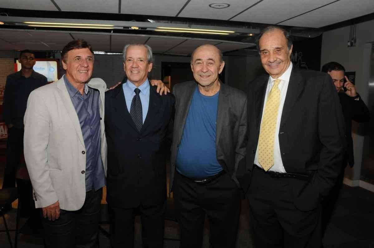 Personalidades na cerimnia do 16 Trofu Tel Santana