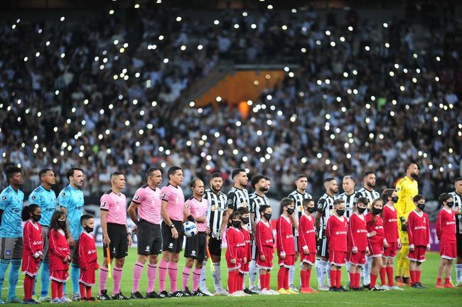 Fotos do jogo entre Atltico e Emelec, no Mineiro, em Belo Horizonte, pelas oitavas de final da Copa Libertadores 2022