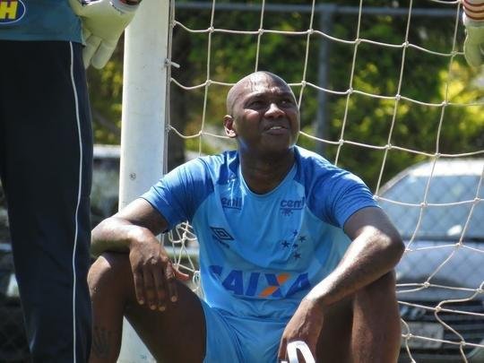 Fotos do treino do Cruzeiro nesta segunda-feira (02/04)
