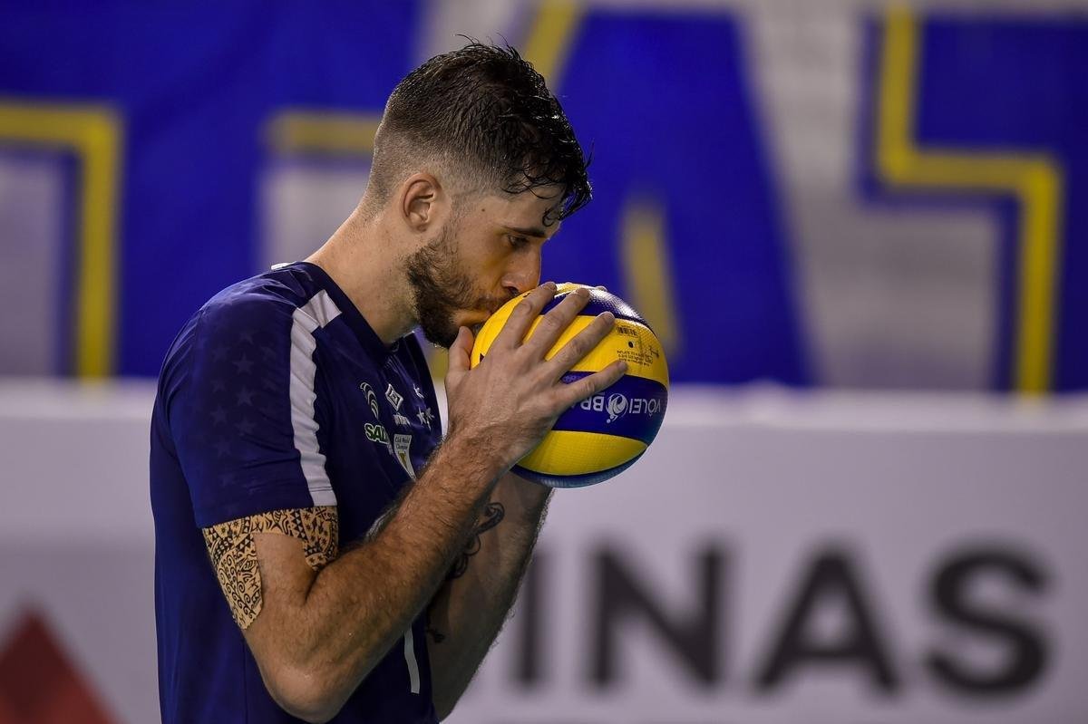 Cruzeiro e UPCN Bolvar Voley fizeram a final do Campeonato Sul-Americano de Clubes de Vlei, no Ginsio do Riacho, em Contagem