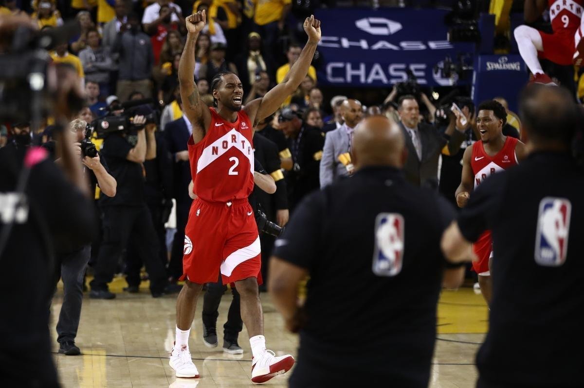 Toronto Raptors vence a sexta partida das finais, na Oracle Arena, e faz a festa