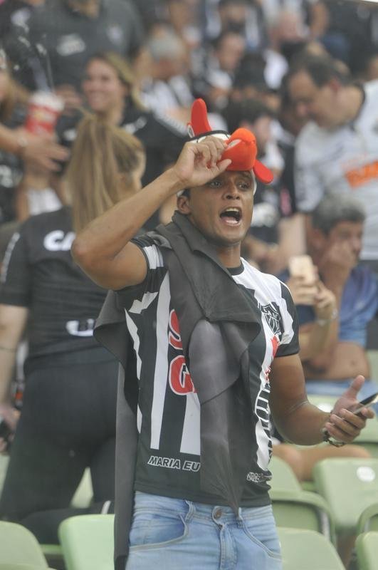 Torcida do Atltico compareceu em bom nmero ao Independncia para apoiar time diante do Danubio, pela Copa Libertadores