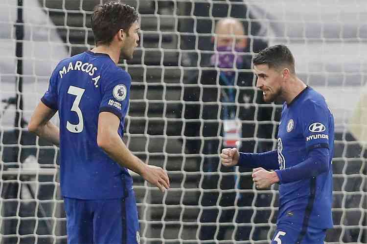 Chelsea arranca empate e garante terceiro lugar no Campeonato Inglês -  Superesportes