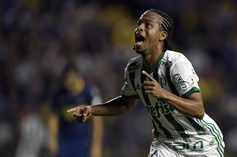 Keno - Jogou no Palmeiras entre 2017 e 2018. Foi para o Atlético em 2020 e continua no clube.