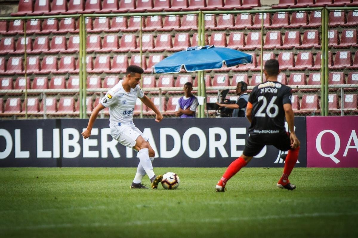 Fotos de Deportivo Lara x Cruzeiro, em Cabudare, na Venezuela, pela quinta rodada do Grupo B da Copa Libertadores