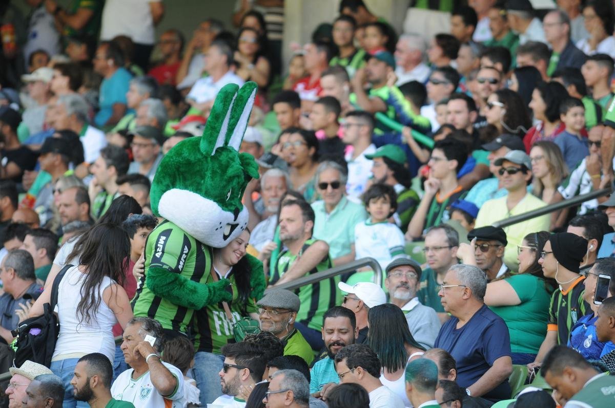 Amrica foi derrotado em casa pelo Figueirense