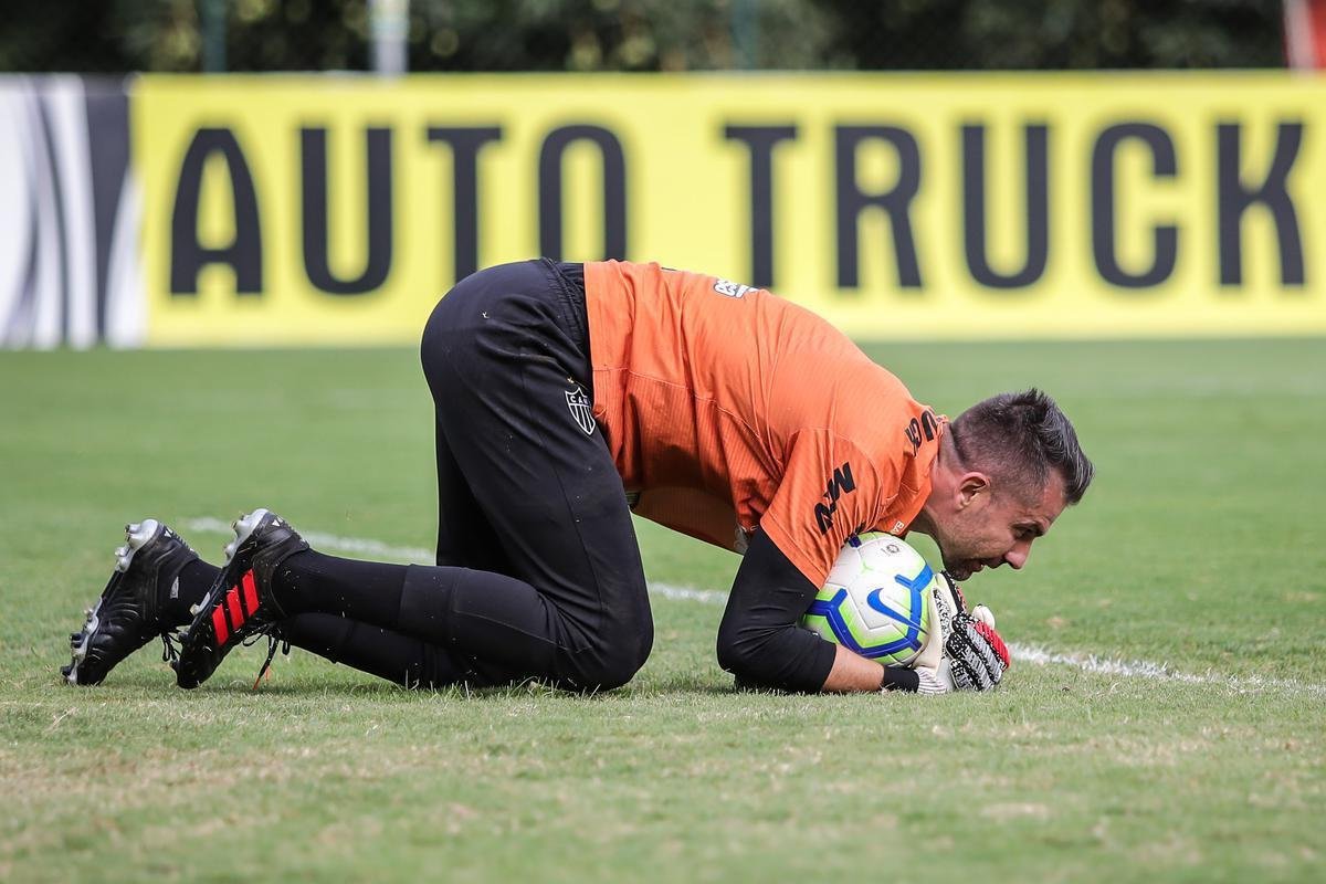 Veja fotos do jogo-treino do Atltico com o time sub-20