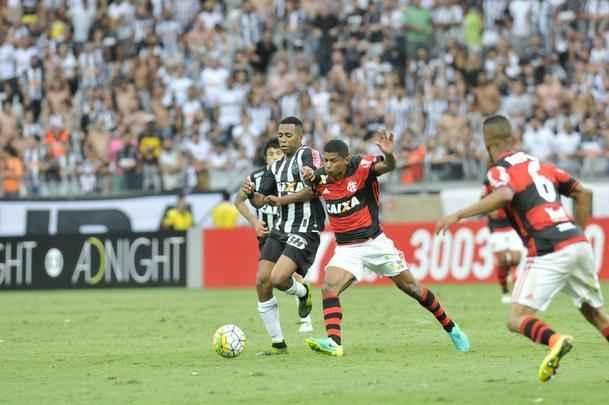 Fotos do jogo entre Atltico e Flamengo no Mineiro
