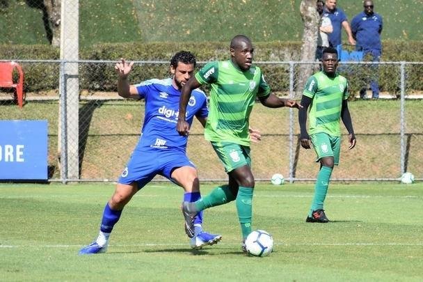 Imagens do jogo-treino entre Cruzeiro e Amrica