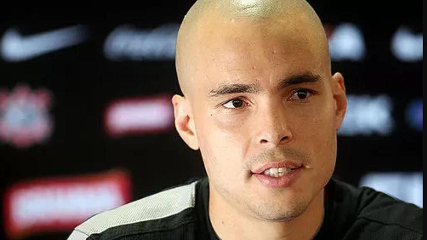 Goleiro Jlio Csar procurou passar otimismo