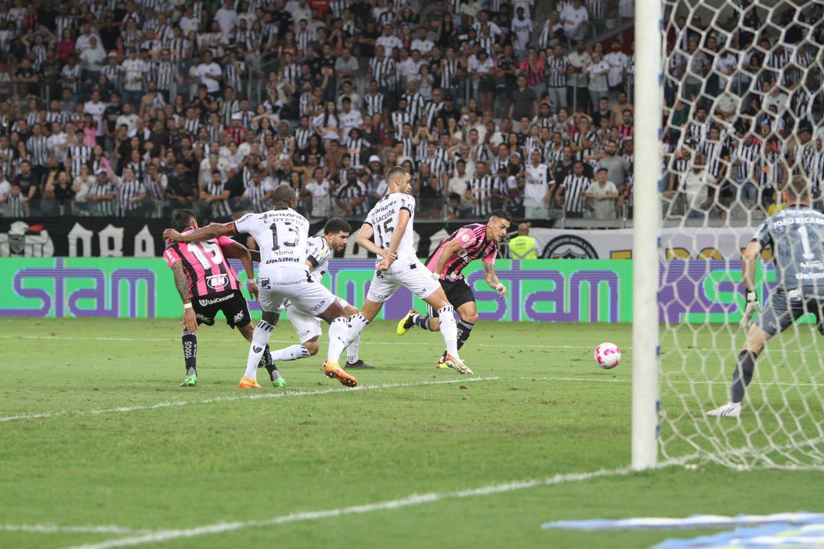 Atltico x Cear: fotos do jogo no Mineiro pelo Brasileiro