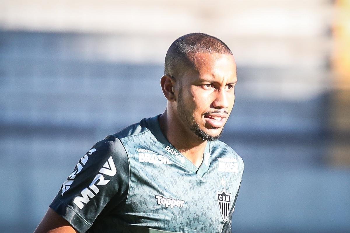 Veja fotos do treino do Atltico no Uruguai