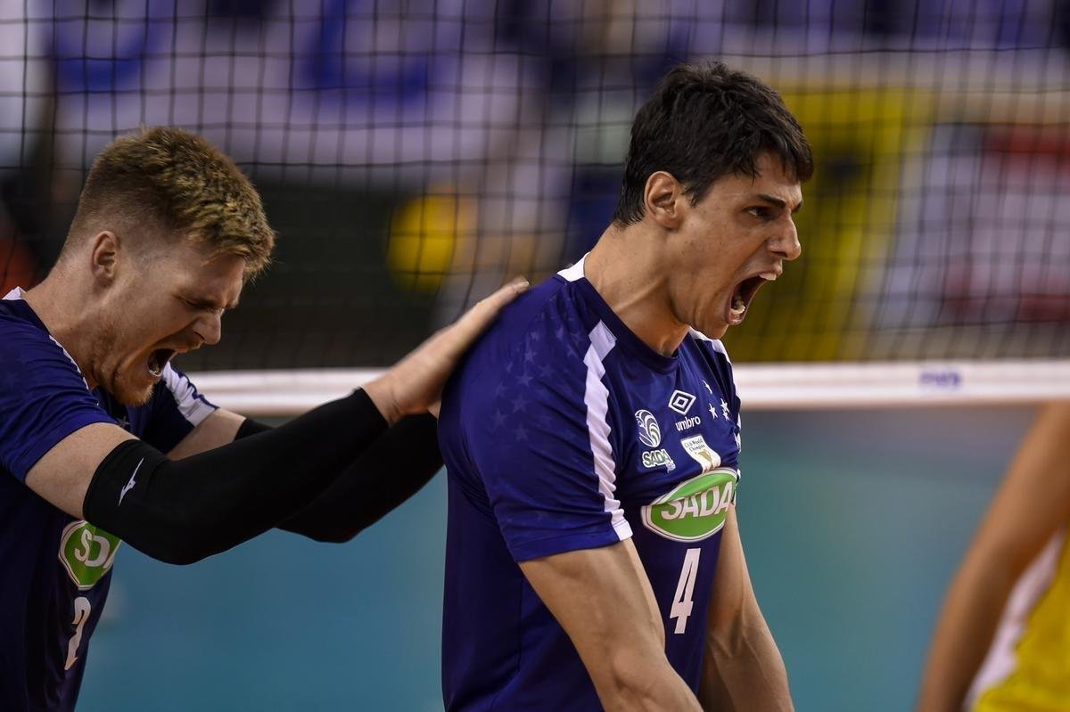 Cruzeiro e UPCN Bolvar Voley fizeram a final do Campeonato Sul-Americano de Clubes de Vlei, no Ginsio do Riacho, em Contagem