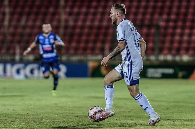 Bruno Jos� foi anunciado pelo Cruzeiro em 17 de fevereiro. Seu �ltimo clube foi o Brasil de Pelotas. At� aqui, o atacante disputou quatro jogos com a camisa celeste. 