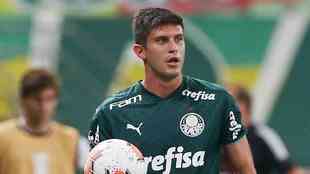 Kuscevic é convocado pelo Chile e desfalca Palmeiras às vésperas do Mundial