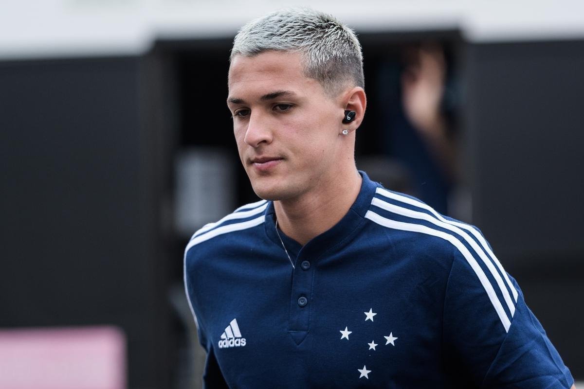 Cruzeiro venceu o Patrocinense neste sbado (21/1), na estreia do Mineiro