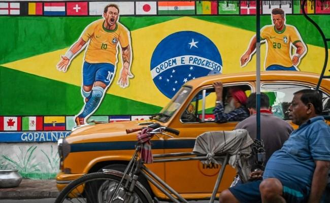 Torcida pelo hexa tem estrangeiros