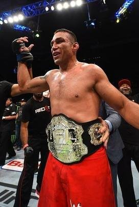 Fotos da vitória arrasadora de Fabrício Werdum sobre Cain Velasquez