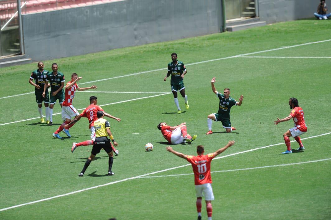 Fotos da vitria do Tombense sobre o Uberlndia pela final da Recopa Mineira