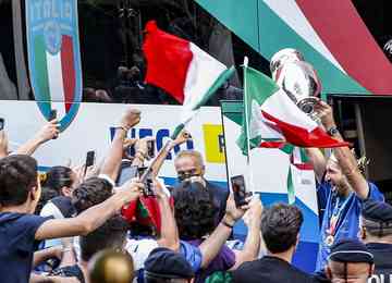 Jogadores serão recebidos pelo presidente da Itália, Sergio Mattarella, que esteve em Wembley