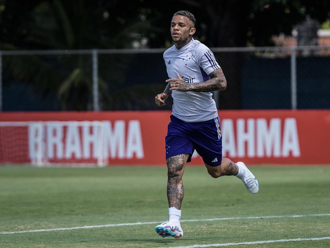 O Cruzeiro treinou nesta quarta-feira (5/4), na Toca da Raposa II, em Belo Horizonte