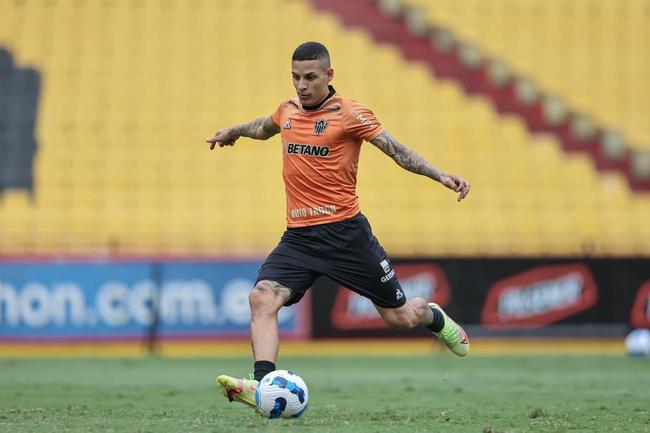 Atlético treina em Guayaquil antes do jogo contra o Emelec