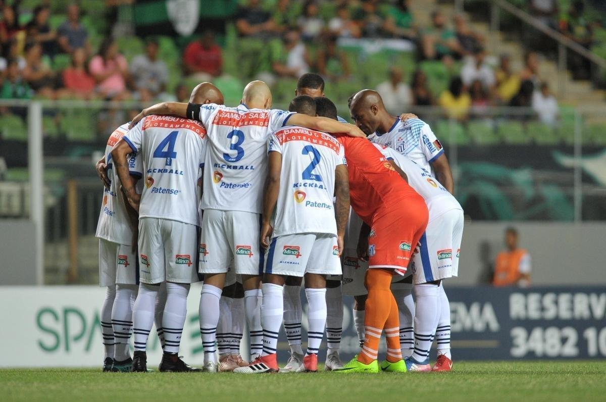 Fotos da partida entre Amrica e URT, no Independncia, pela sexta rodada do Campeonato Mineiro