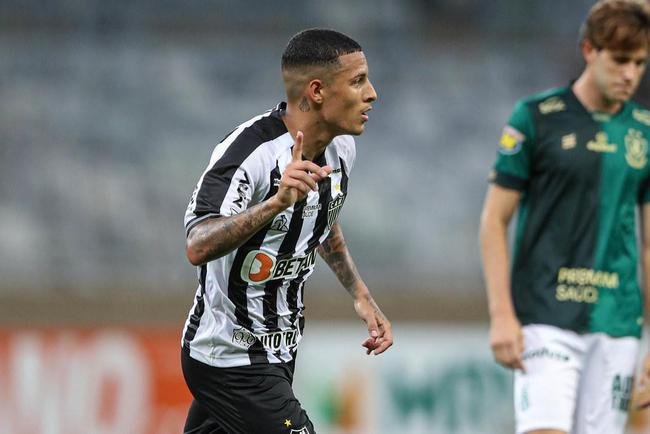 9� Guilherme Arana (foto), Nathan, Carlos e Fred - 6 gols