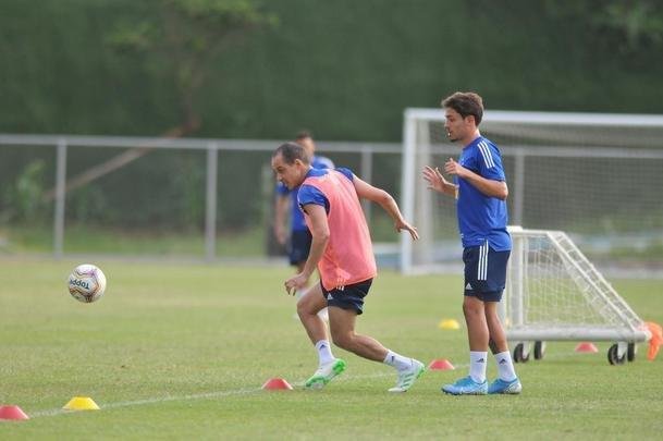 Fotos do terceiro treino do Cruzeiro na Toca da Raposa II (crdito: Alexandre Guzanshe/EM D.A Press)