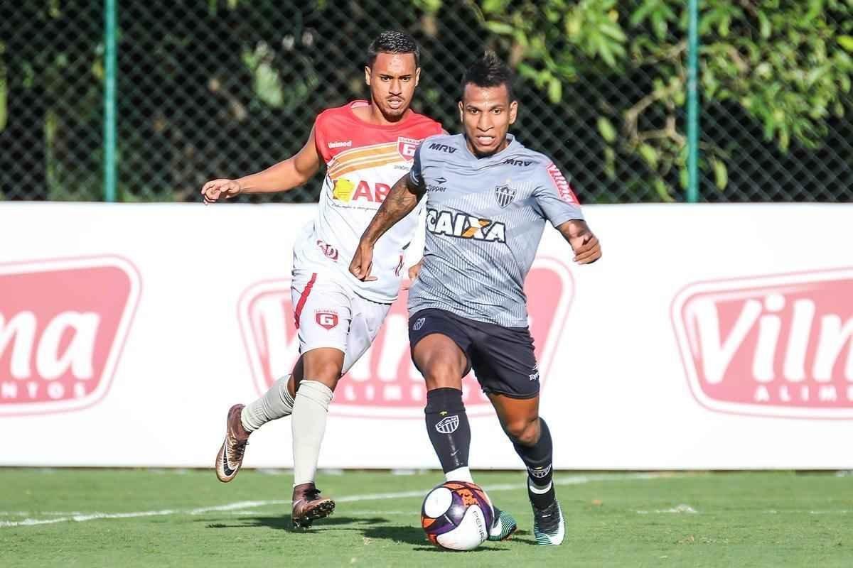 Com gols de Fred e Carlos Csar, Atltico vence jogo-treino contra Guarani de Divinpolis, na Cidade do Galo, por 2 a 0