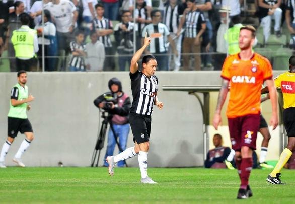 2018 - A ltima temporada foi a que o time do Atltico fez menos gols neste sculo. Foram 90 gols, dos quais 21 foram marcados por Ricardo Oliveira