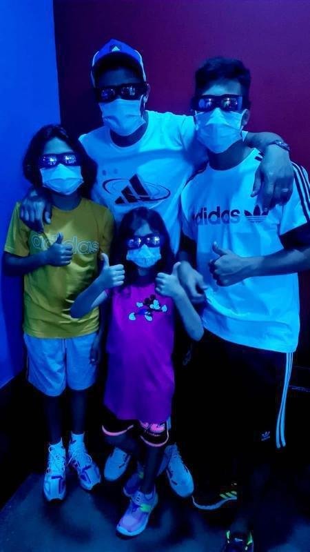 Atacante Hulk passa frias com a famlia