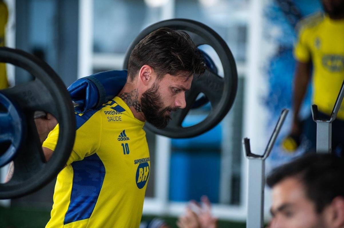 Imagens do treino do Cruzeiro na Toca da Raposa II nesta tera-feira (21/09)