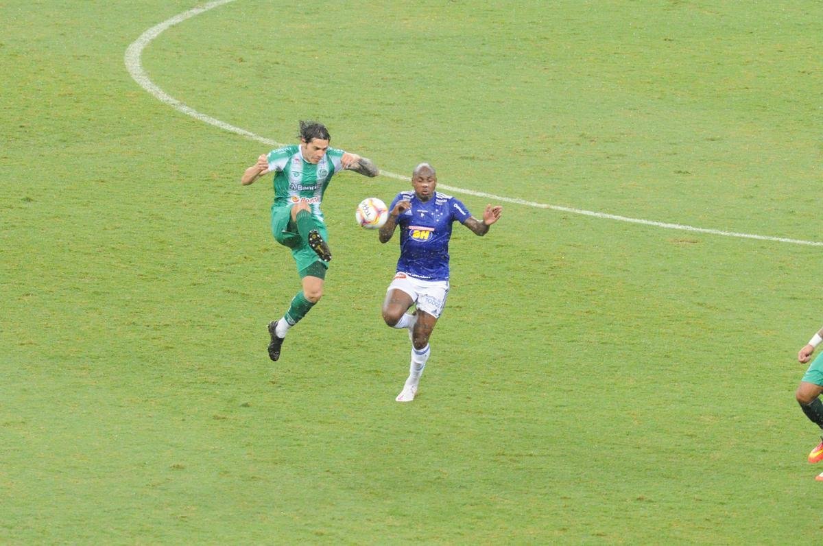 Cruzeiro x Juventude: fotos do jogo desta sexta-feira, no Mineiro, pela 16 rodada da Srie B
